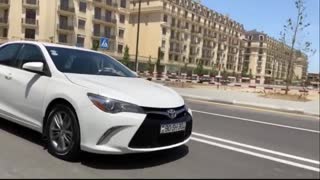 Rent a car Baku şirkətindən Toyota Camry