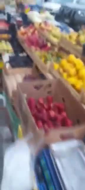 Bu küçələrdəki ticarətə Rafiq Quliyev icazə verib? 