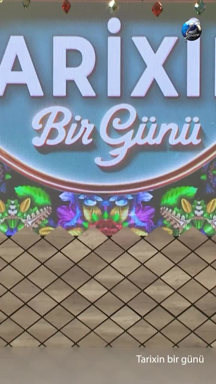 Tolik canlı yayımda tamaşaçılarla vidalaşdı 