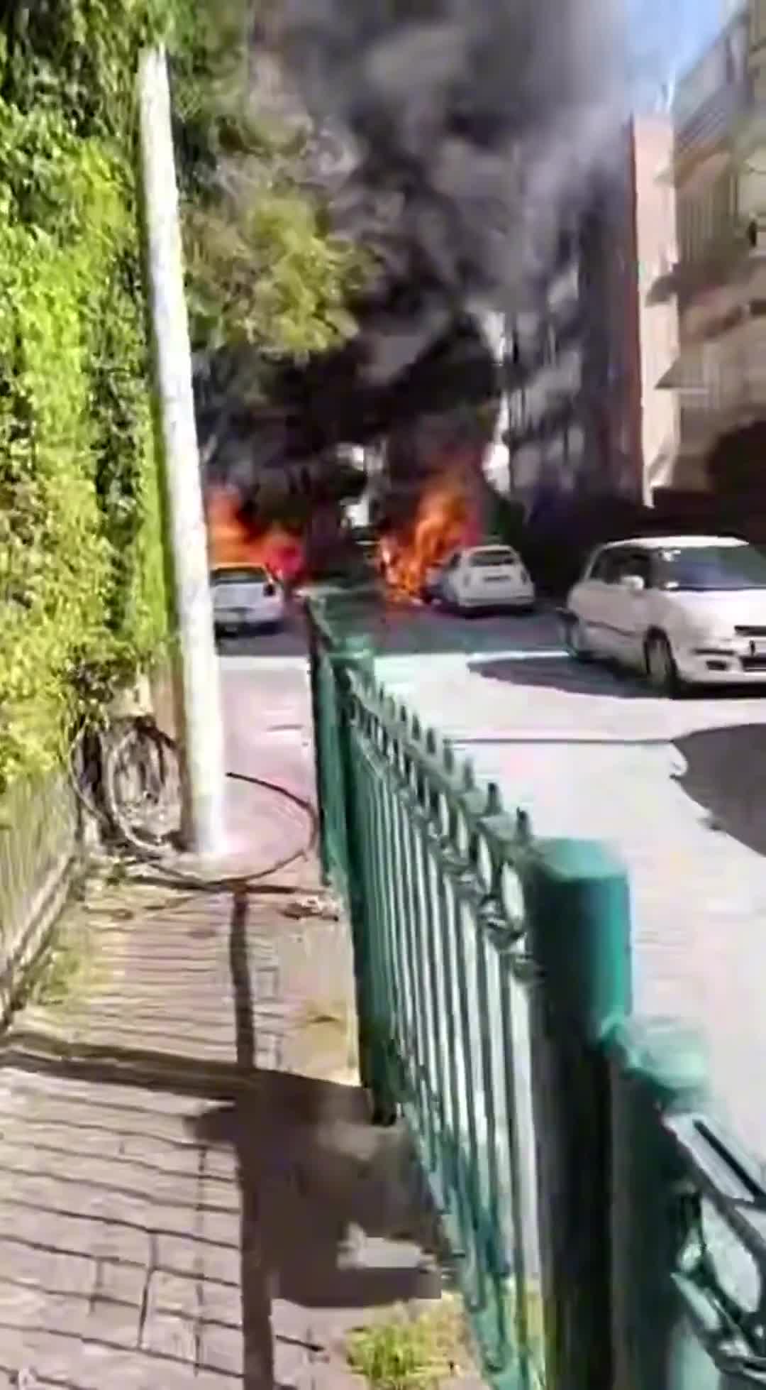 İsrail şəhərləri alovlar içində 