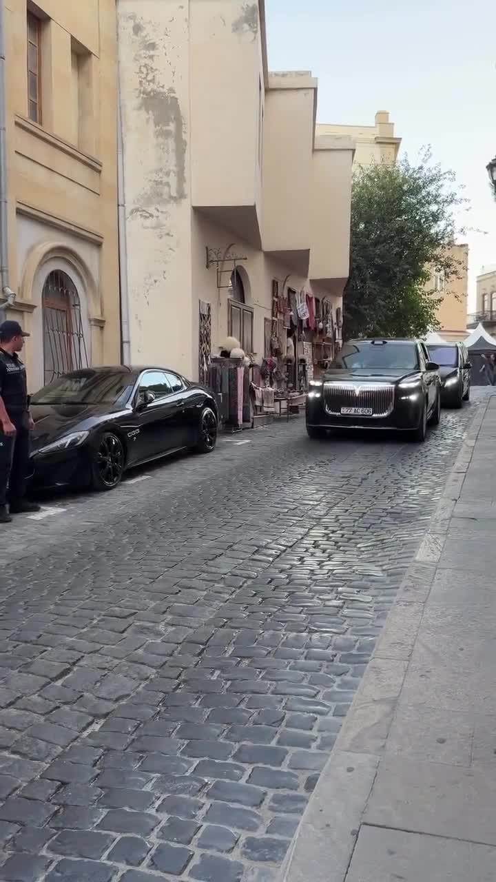 Ceki Çanla görüşmək üçün özlərini maşının önünə atdılar 