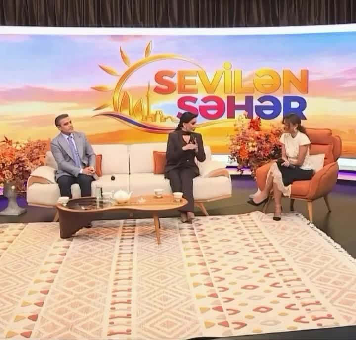 “Qadınlar mənə ağızlarına gələni yazırlar”