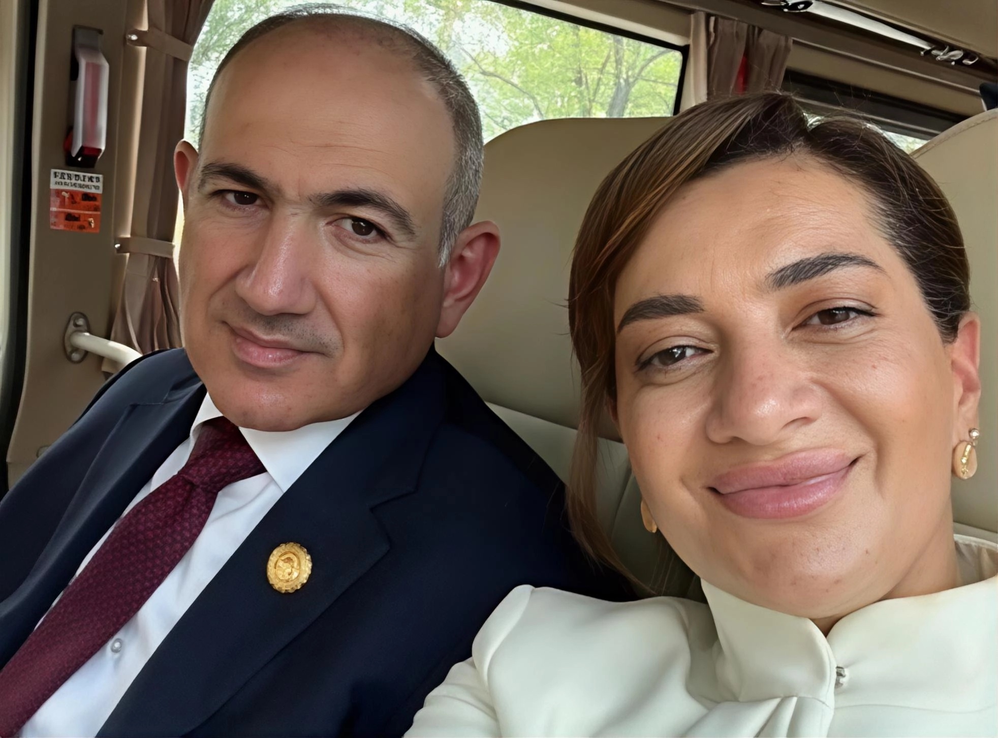 Paşinyanın keçmiş xanımı: "Xahiş edirəm, məni söyməyin” 