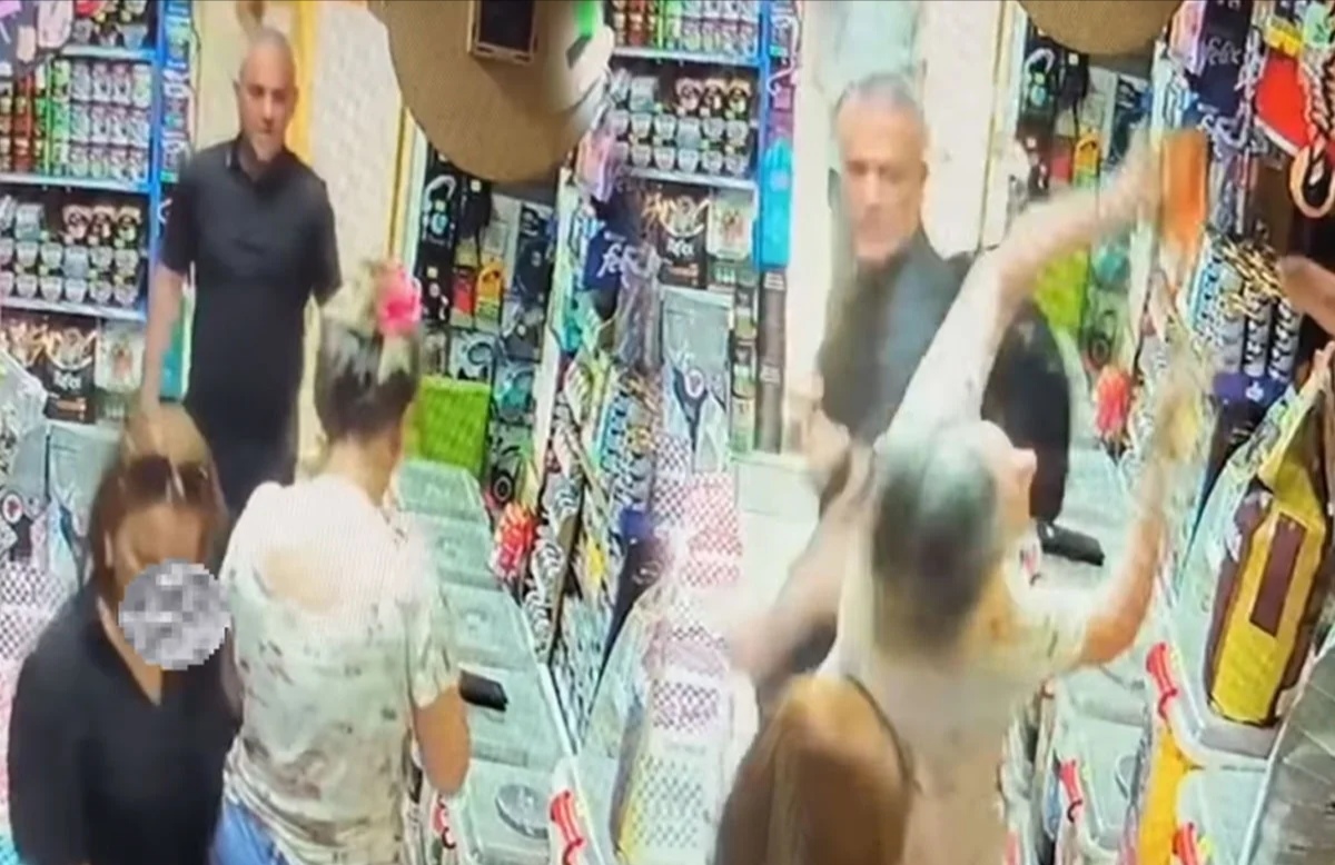 Bakıda mağazada qadını döyən saxlanıldı