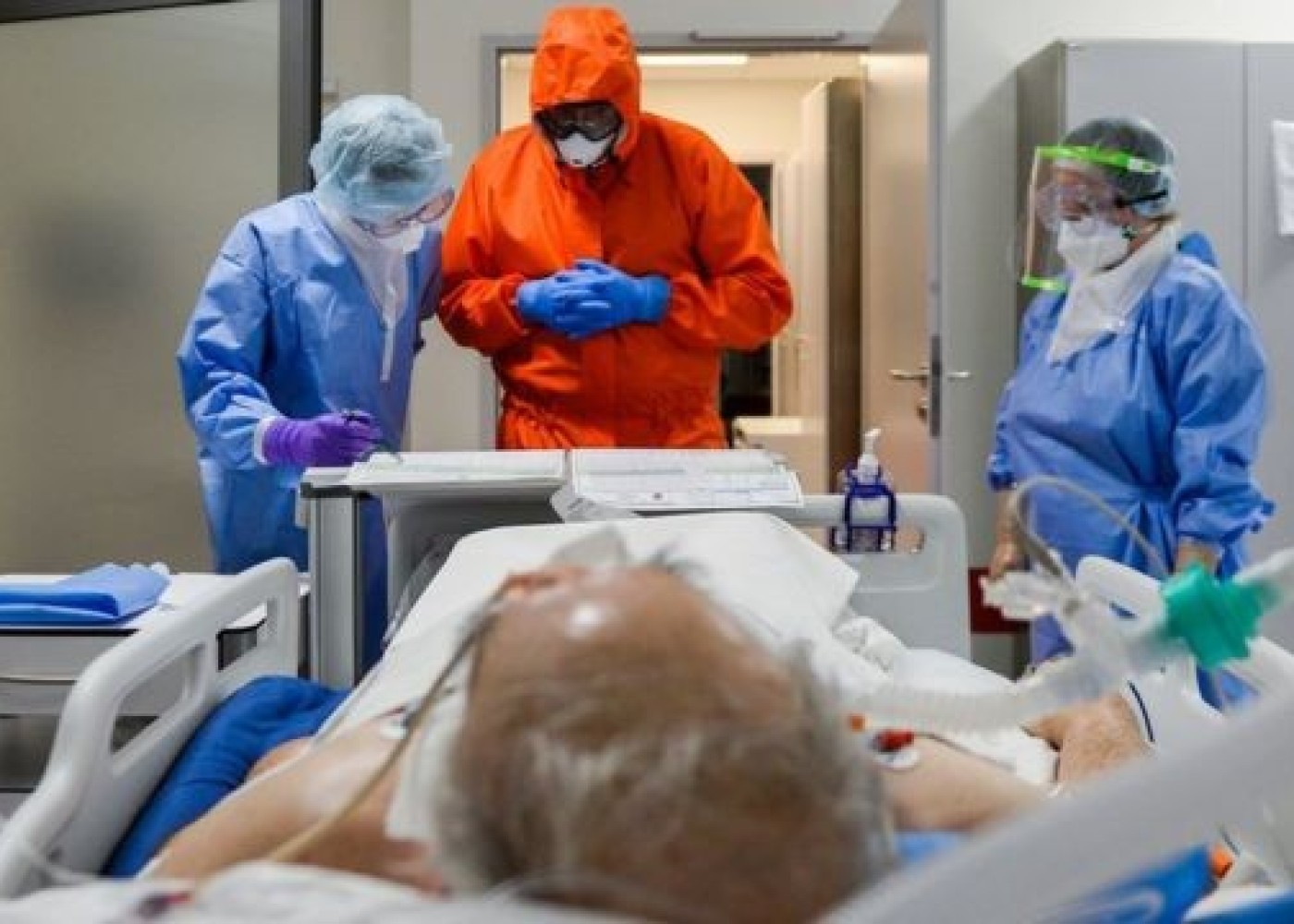 Azərbaycanda daha 48 nəfər koronavirusa yoluxub, 3 nəfər ölüb
