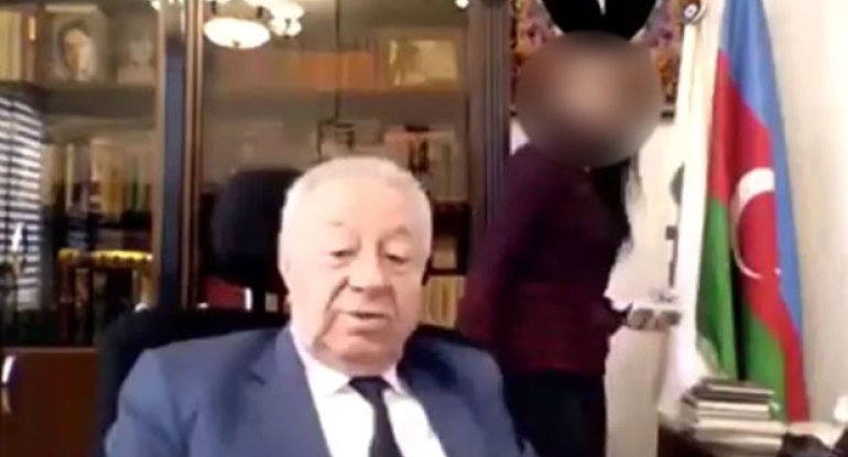 Azərbaycanda sabiq deputatın ofisdə əxlaqsız videosu yayıldı(18+)