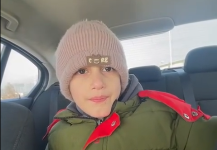 Bakıda polisin tapdığı uşağın valideynləri axtarılır