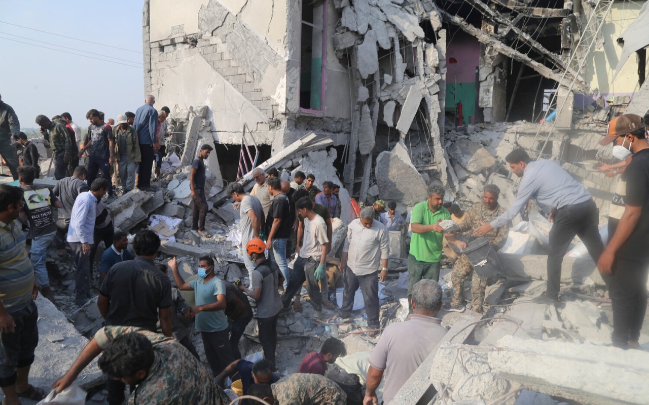 İranda bombalanan məktəblər haqqında məlumat