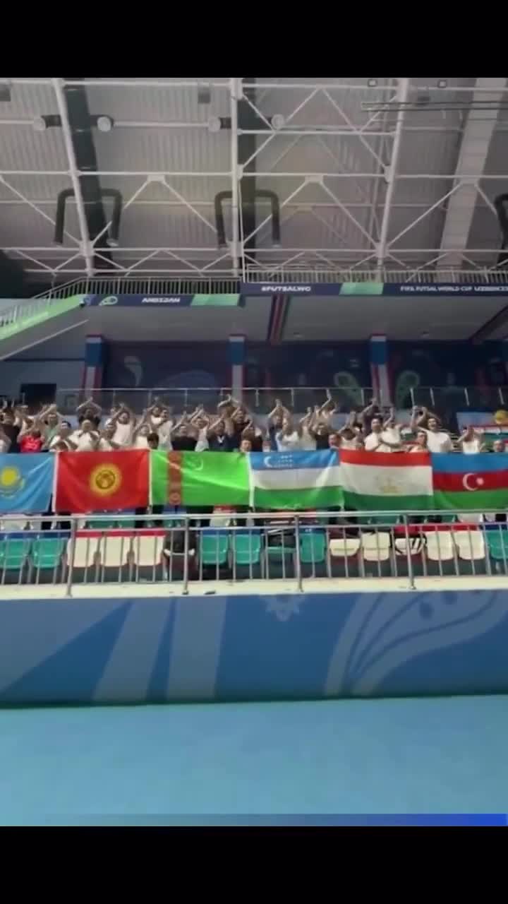 Özbəkistan sektorunda Azərbaycan bayrağı