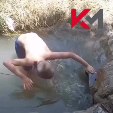 Suvarma kanalındakı təhlükəli oyun