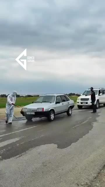 Alıuşağı kəndinin girişində polis postu 