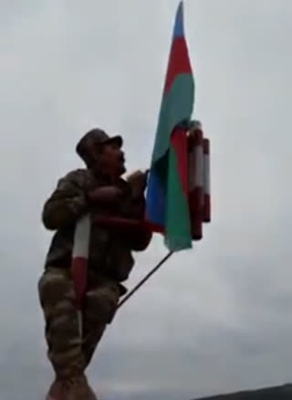 Ağdamın Xıdırlı kəndində Azərbaycan bayrağı qaldırıldı