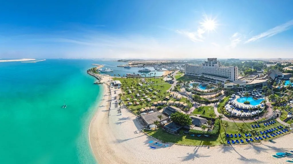 JA Resorts & Hotels otellər şəbəkəsindən yay təklifləri