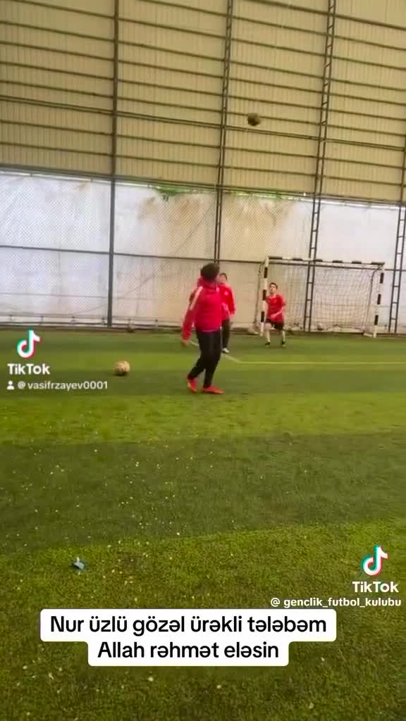 Təyyarə qəzasında həlak olanMəhəmmədəli futbolçu imiş