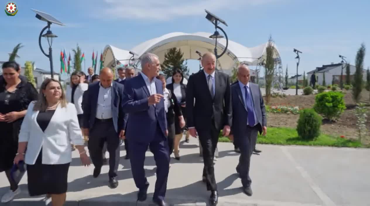 Prezidentin Ağdam sakini ilə səmimi söhbəti