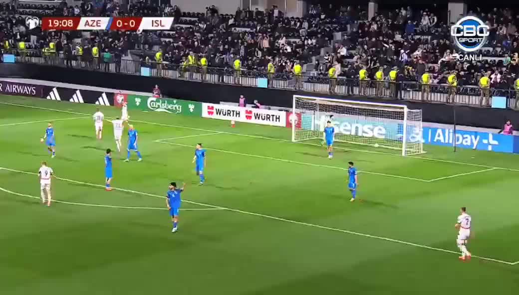 20-ci dəqiqədə Albert Qyudmyundsson hesabı açdı