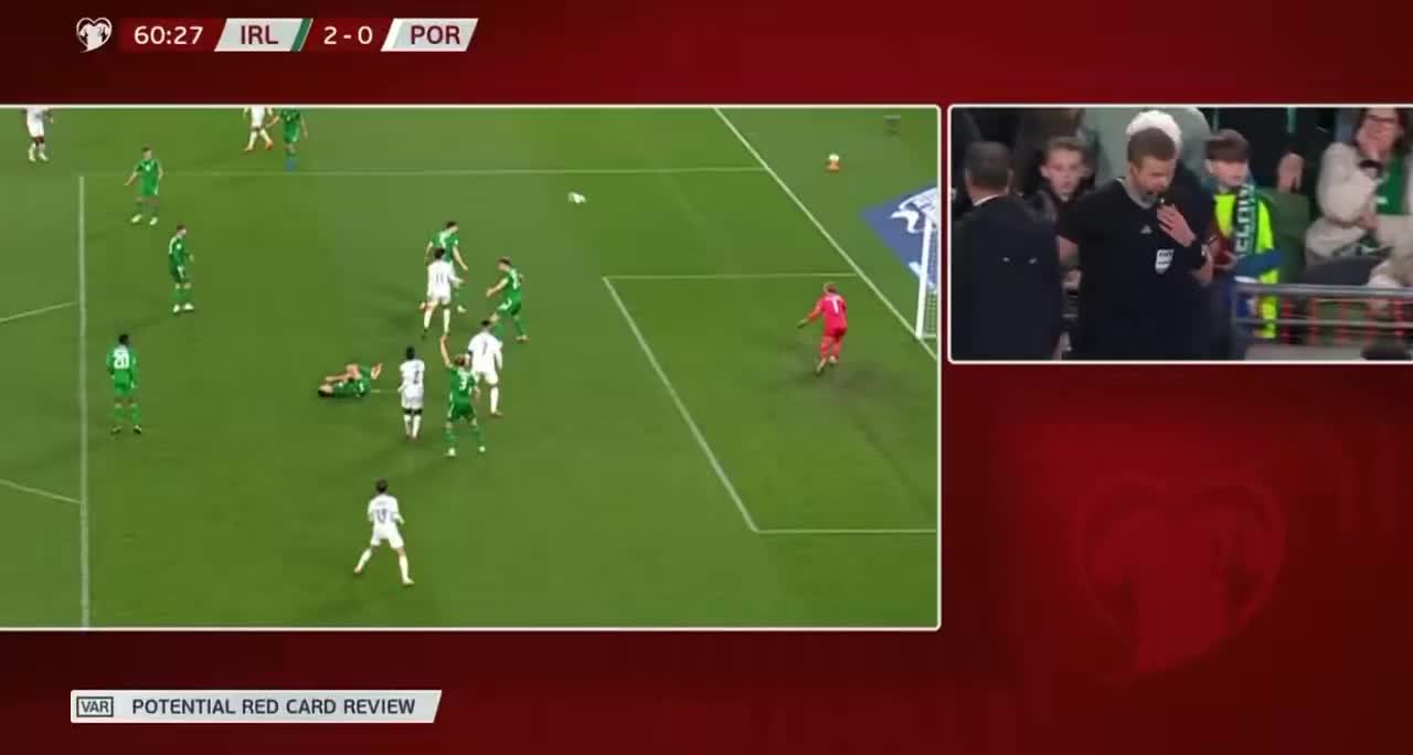 Ronaldo qırmızı vərəqə aldı