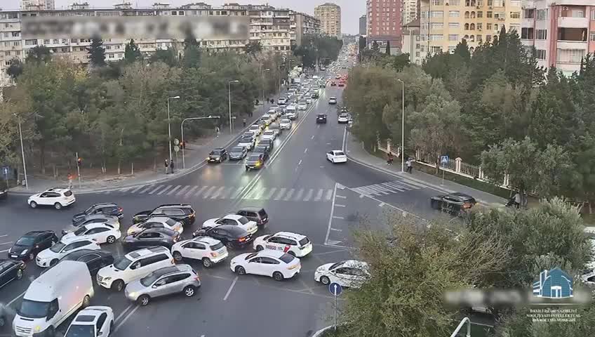 Bakıda kameralı işıqforlar quraşdırıldı