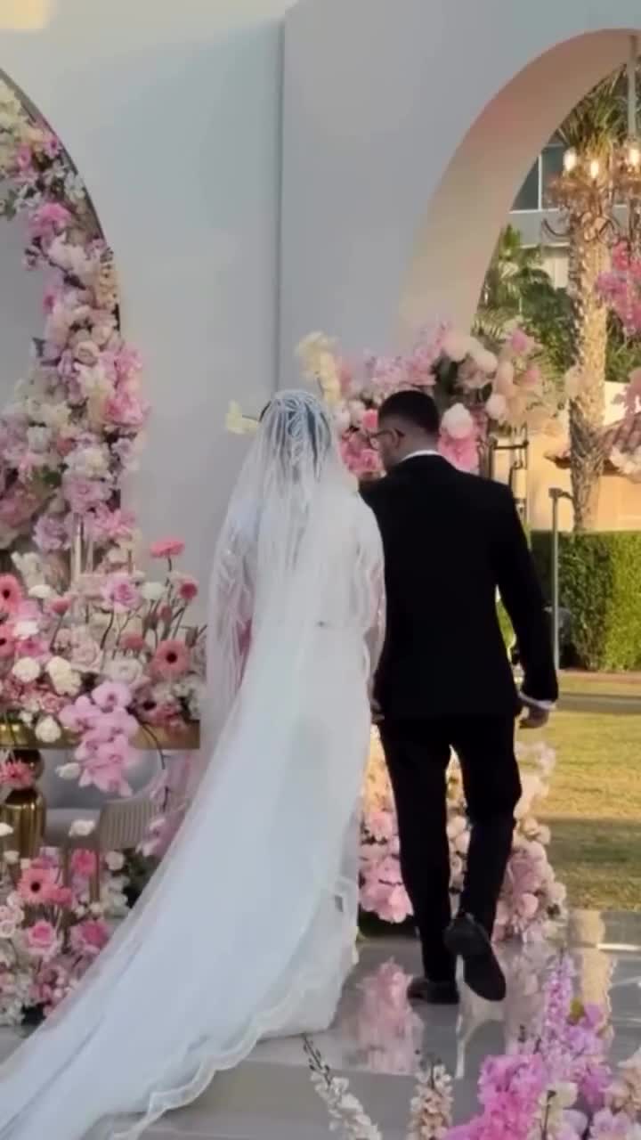 Dubayda dəbdəbəli Azərbaycan toyu-Məşhurlar axın etdi+Video