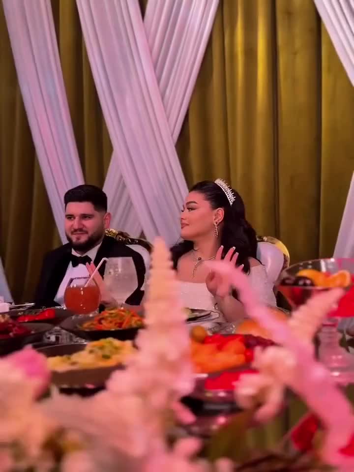 Fərqanə Qasımovanın qızının toyu oldu - 2