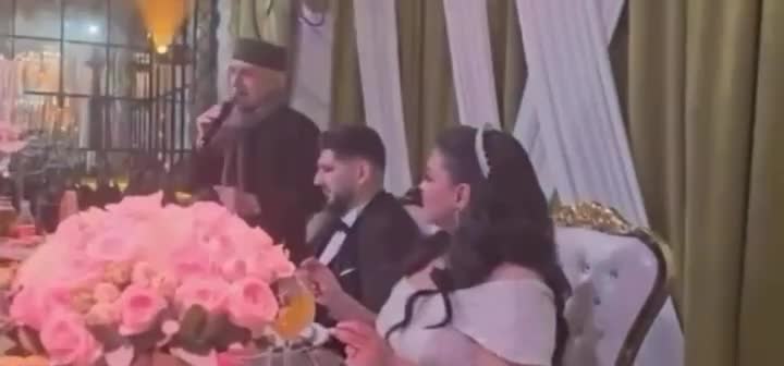 Alim Qasımov nəvəsinin toyunda rep dedi