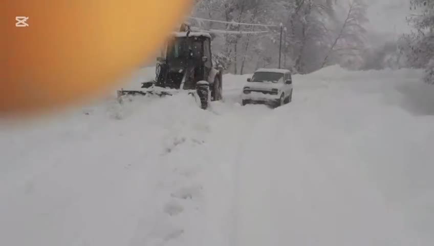 Lerikin dağ kəndlərində işığın verilişi bərpa edilir
