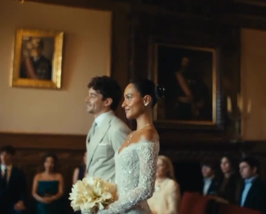 Toyları ilə gündəm oldular