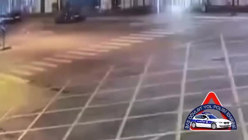 Yasamalda keçidin üzərində ağır qəza