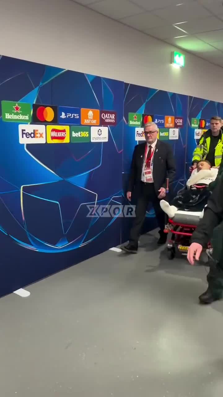 Noa Lanqın barmağı qopdu