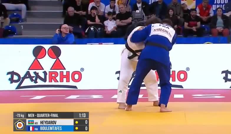 Hidayət ipponla qalib gəlib yarımfinala çıxdı