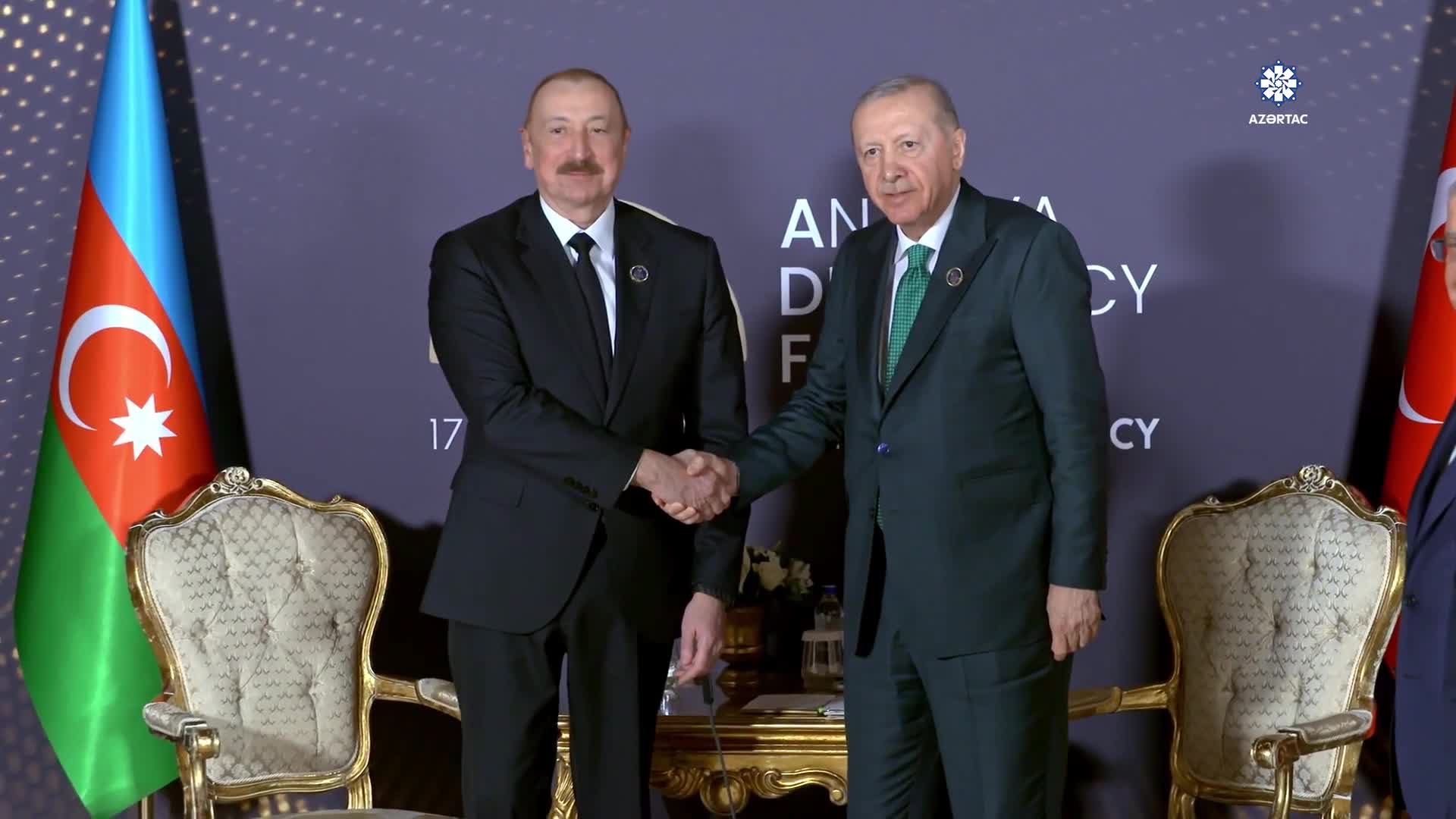 İlham Əliyev Antalyada Ərdoğanla görüşdü