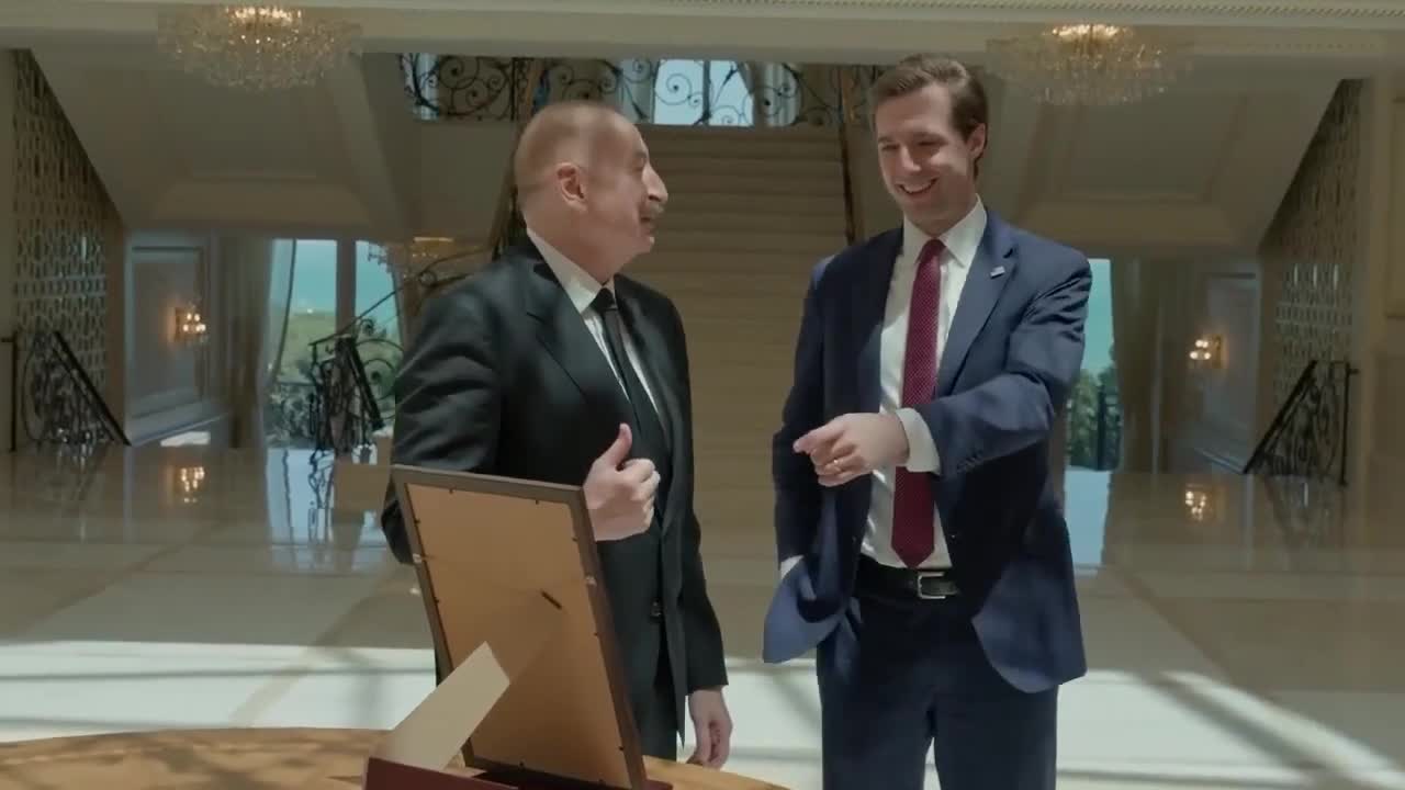 İlham Əliyev Trampın  həmin hədiyyəsini Orra göstərdi