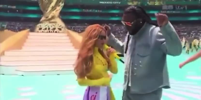 Şakira öz “qol”unu atdı