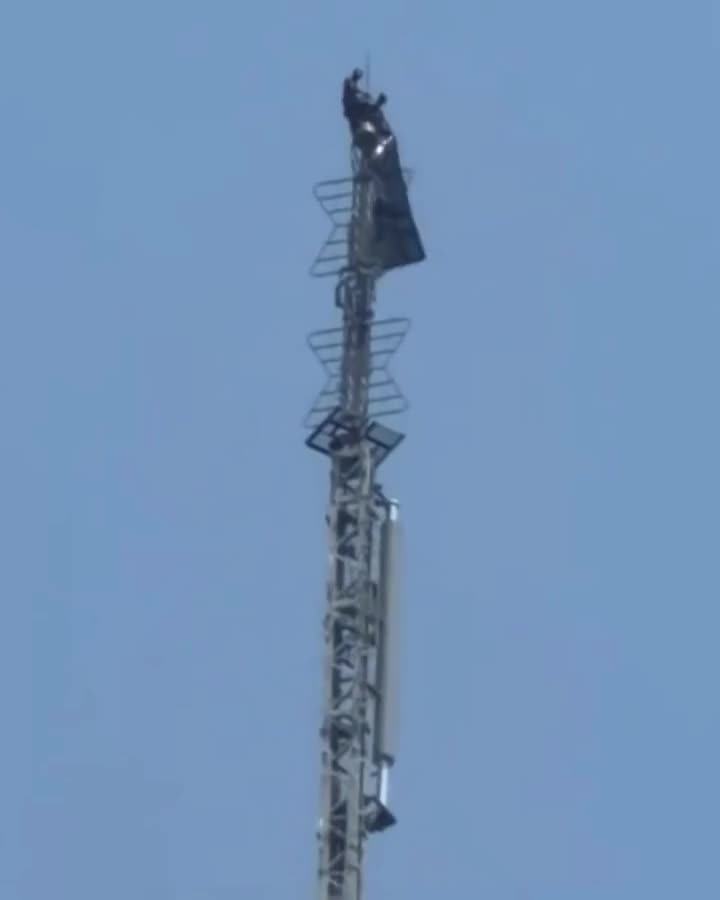Yerdən 443 metr yüksəkdə evlilik təklifi