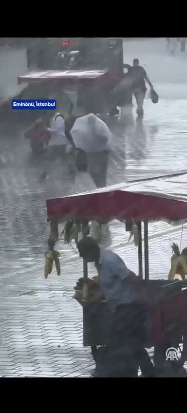 İstanbulda güclü yağış