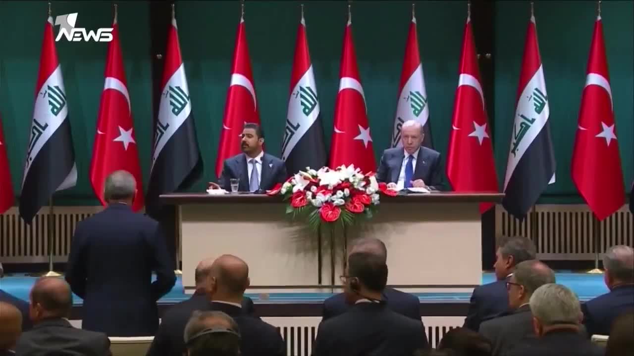 Nazir müqaviləni imzalamadı, baş nazir müdaxilə etdi
