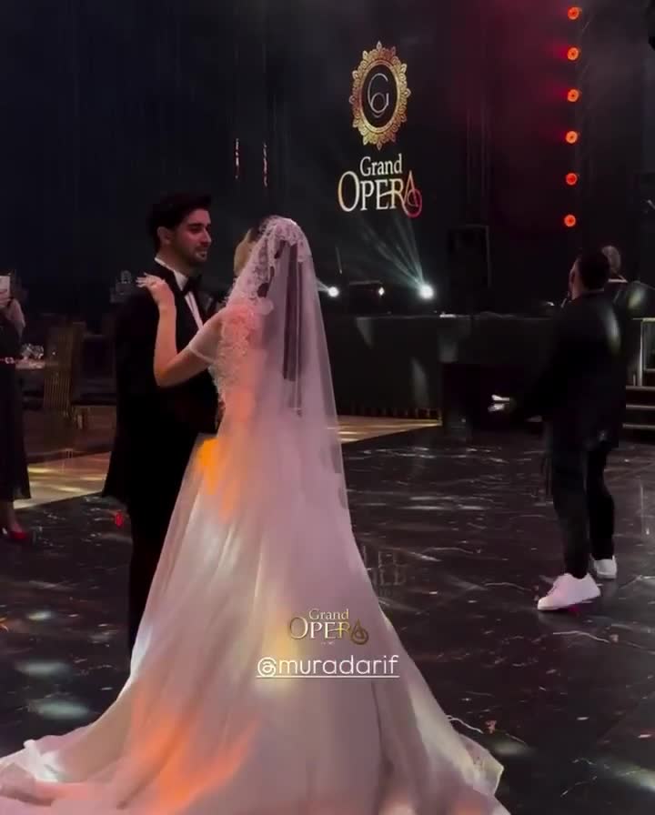 Milli Qəhrəman Şükür Həmidovun qızının toyudur