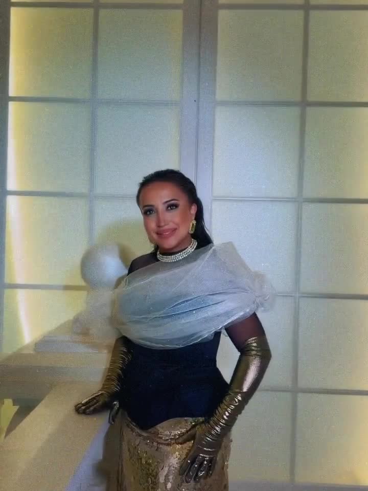 Xalq artisti yeni imicdə