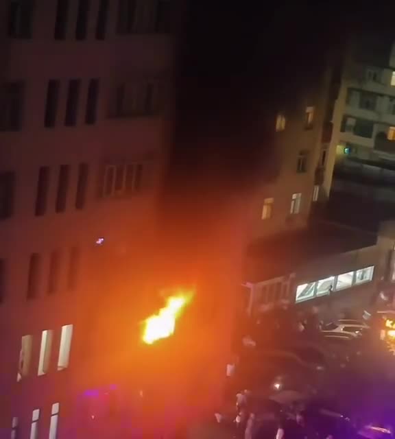 “Həzi Aslanov”da yaşayış binasında yanğın