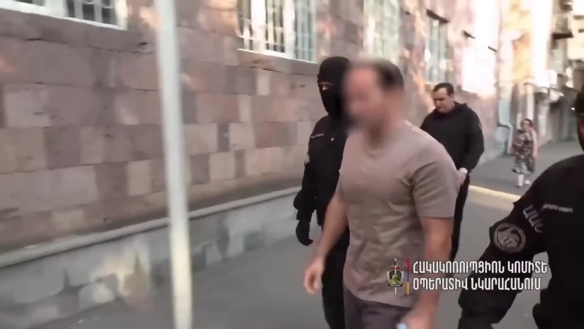 Koçaryanla oğlunun saxlanılma anı