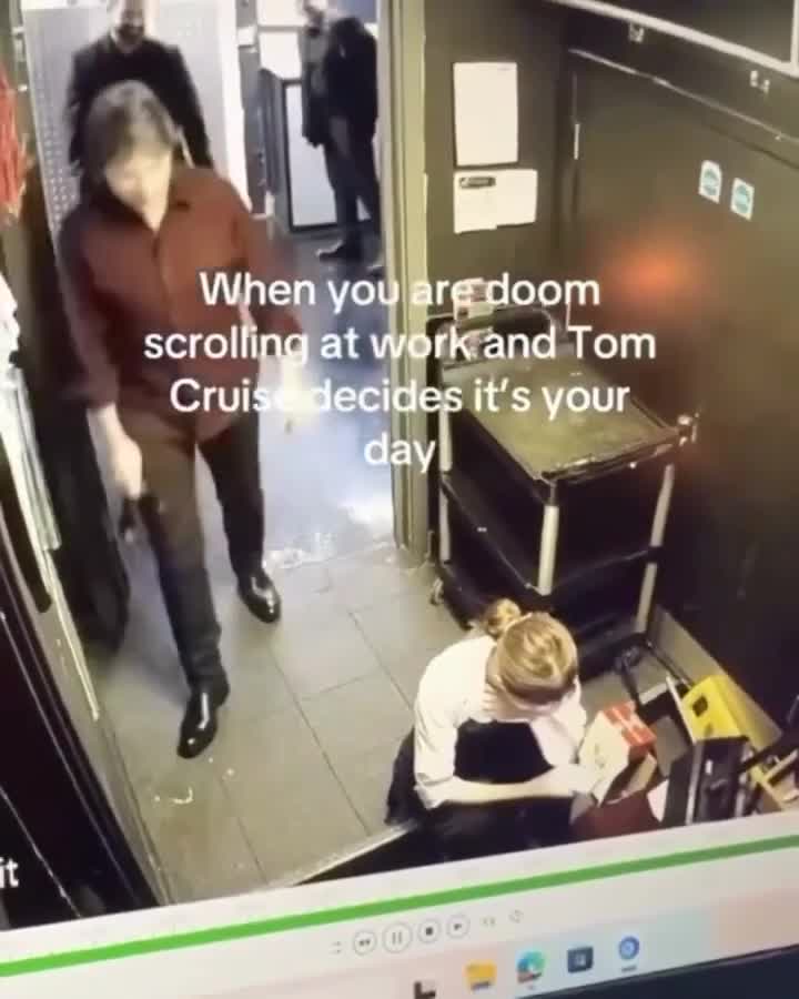 Qadına qarşı jesti viral oldu