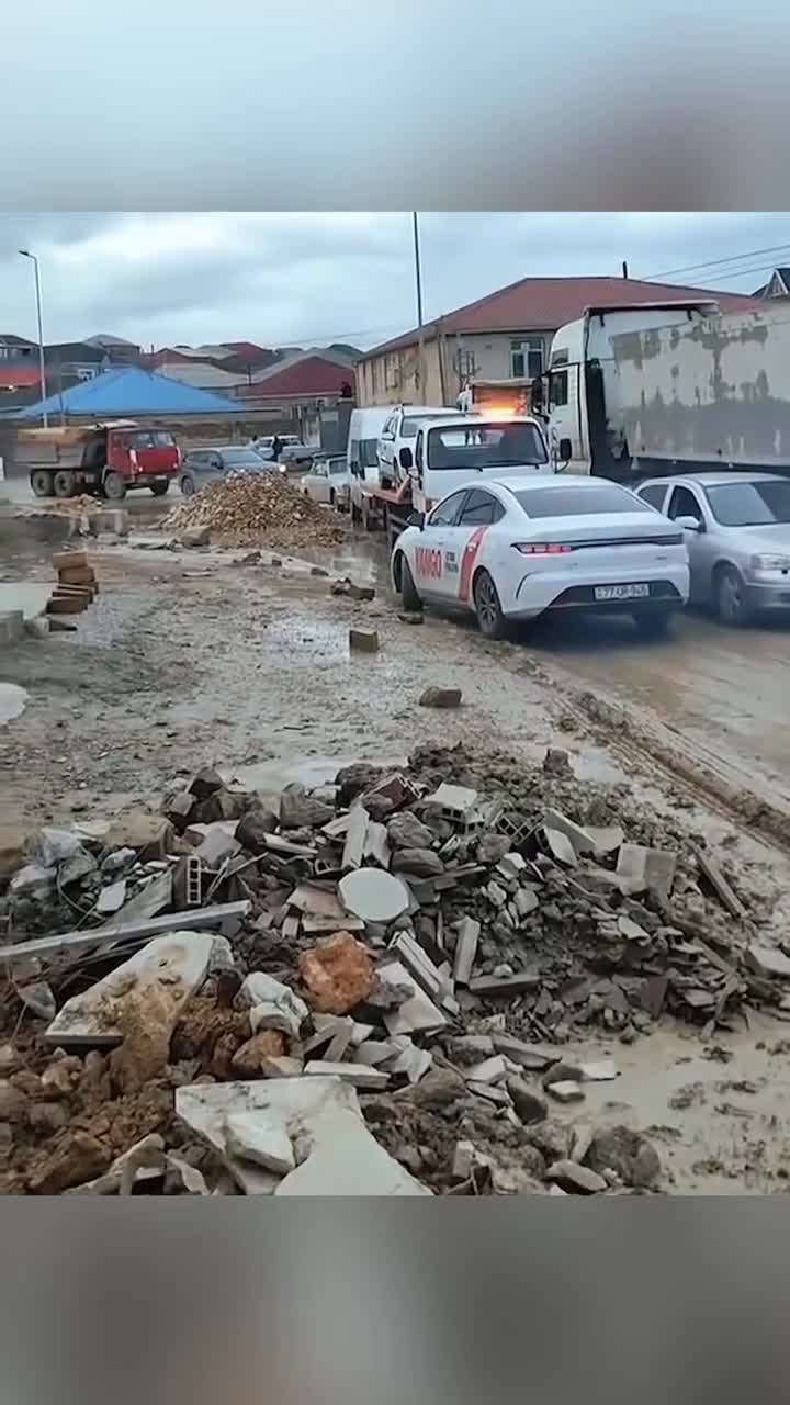 Hökməli–Qobu–Güzdək avtomobil yolu niyə bu vəziyyətdədir?