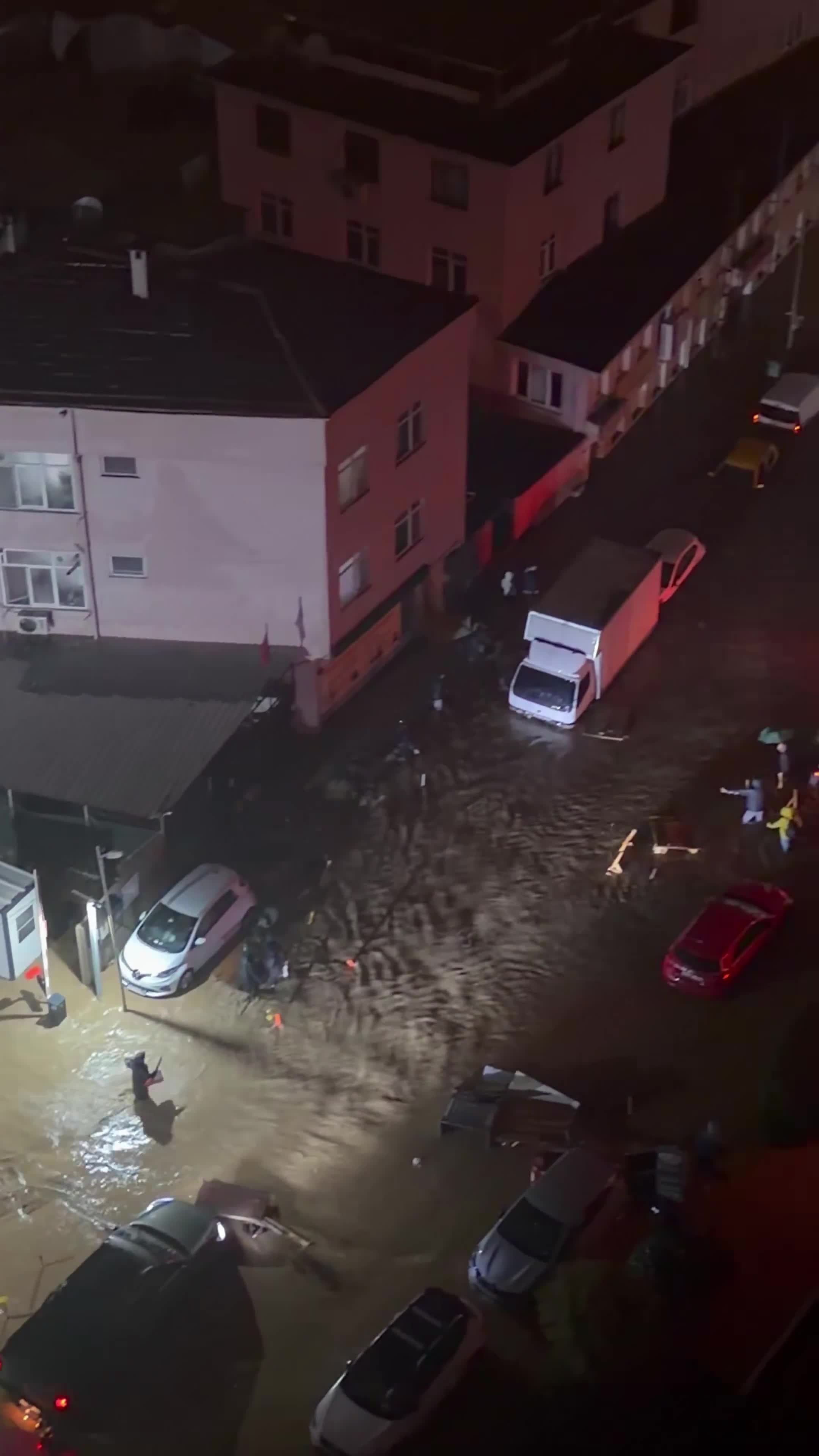 İstanbulda 41 ilin yağıntı rekordu qırıldı - 3