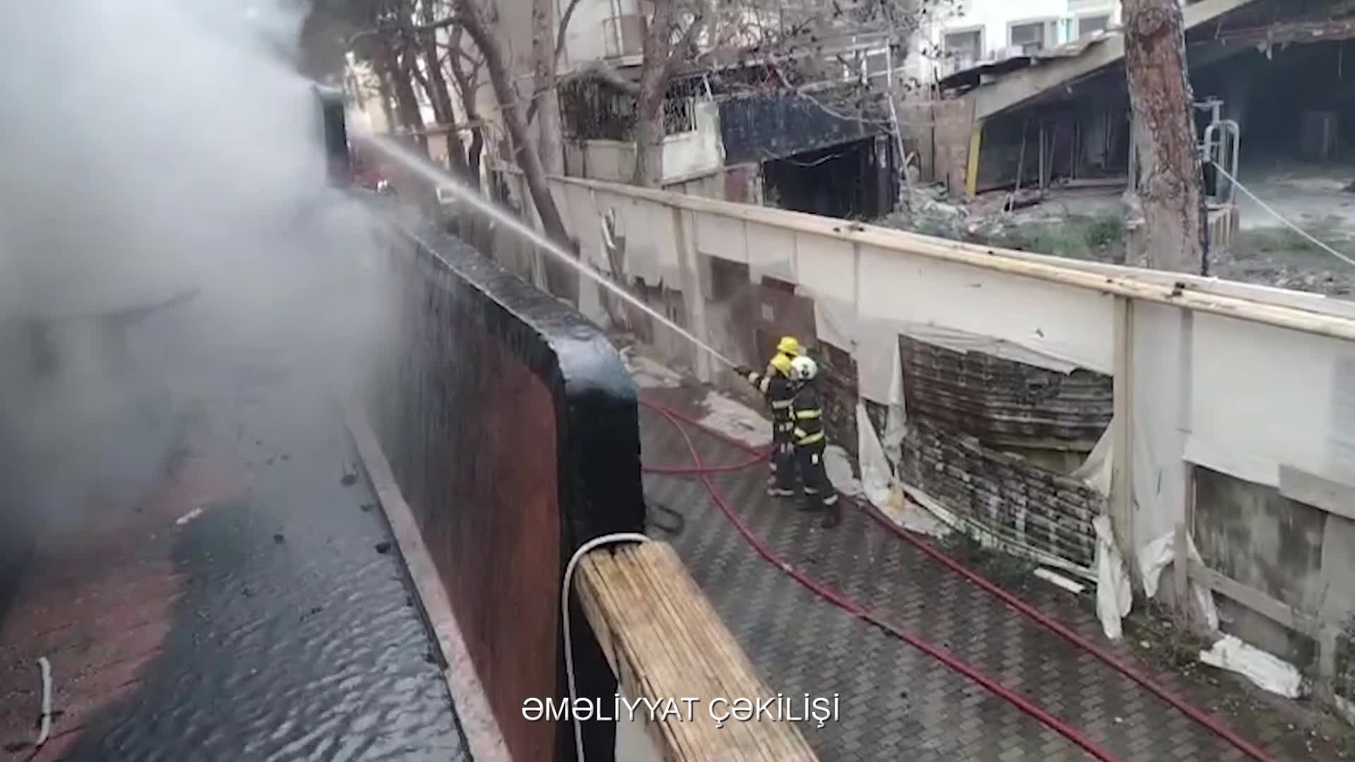 Xırdalanda yaşayış kompleksində yanğın olub 