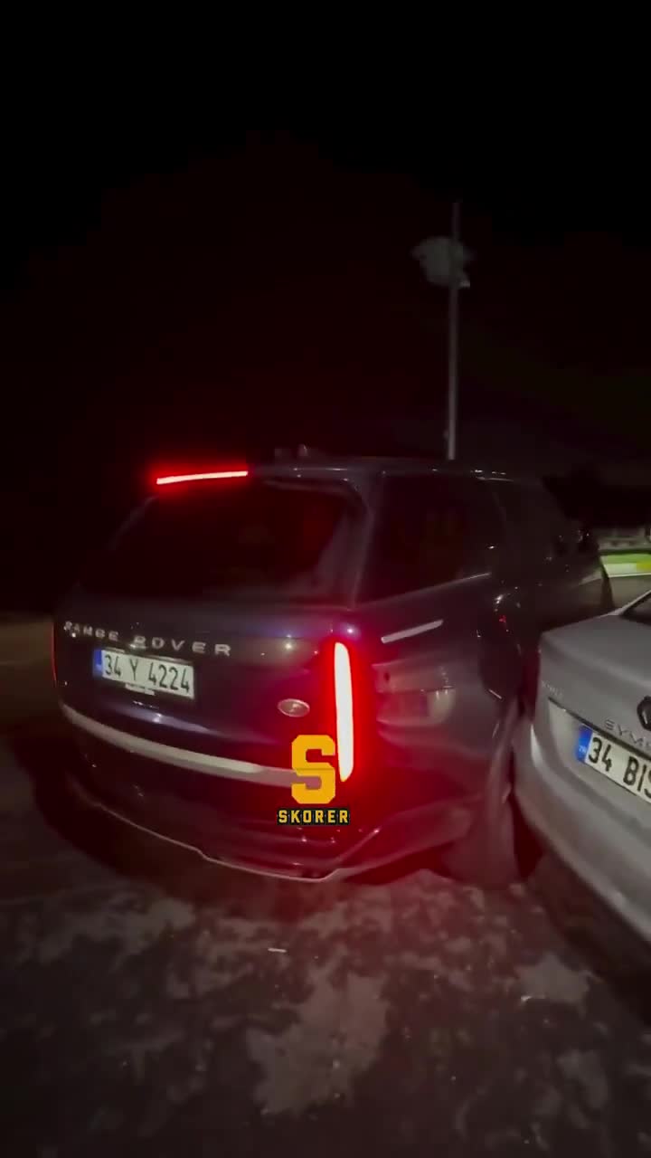 Park edilmiş maşını vurub getdi