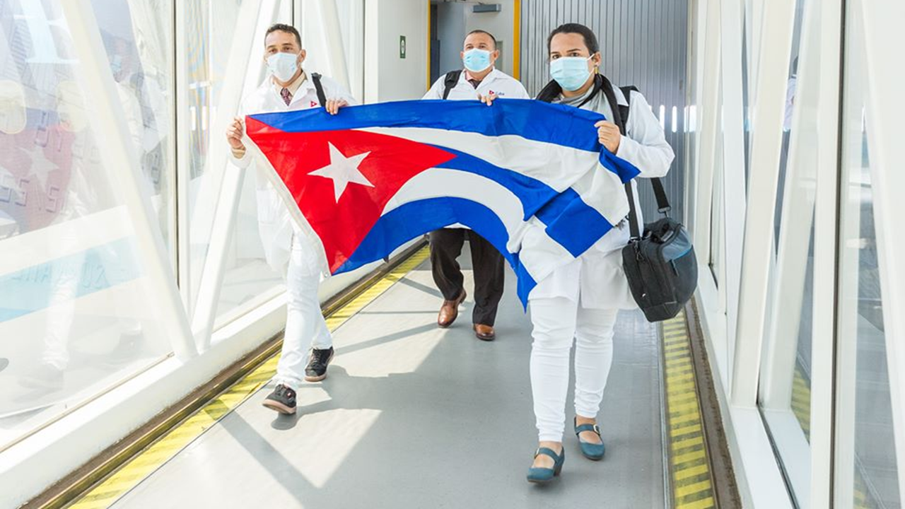 Kubadan Bakıya həkimlər gəldi | AZAL dan bir ilk