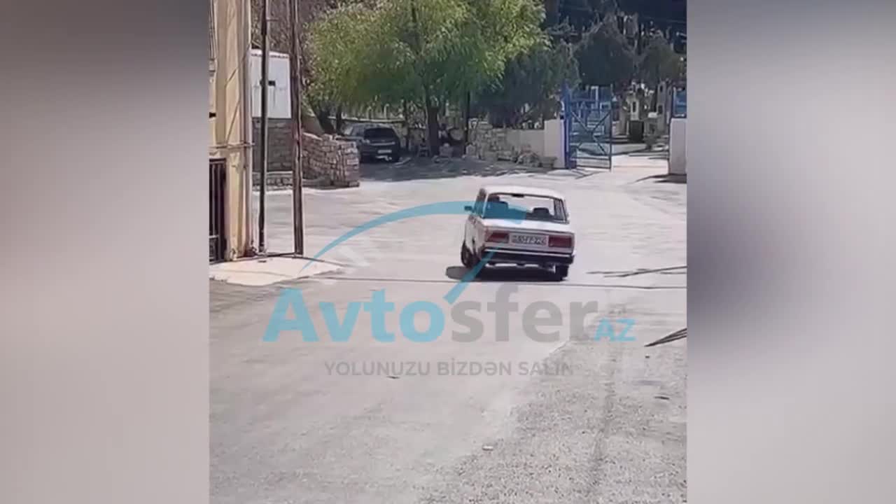 “NZS”də “sağ-sol” edib yol boyu “şou” göstərən sürücü