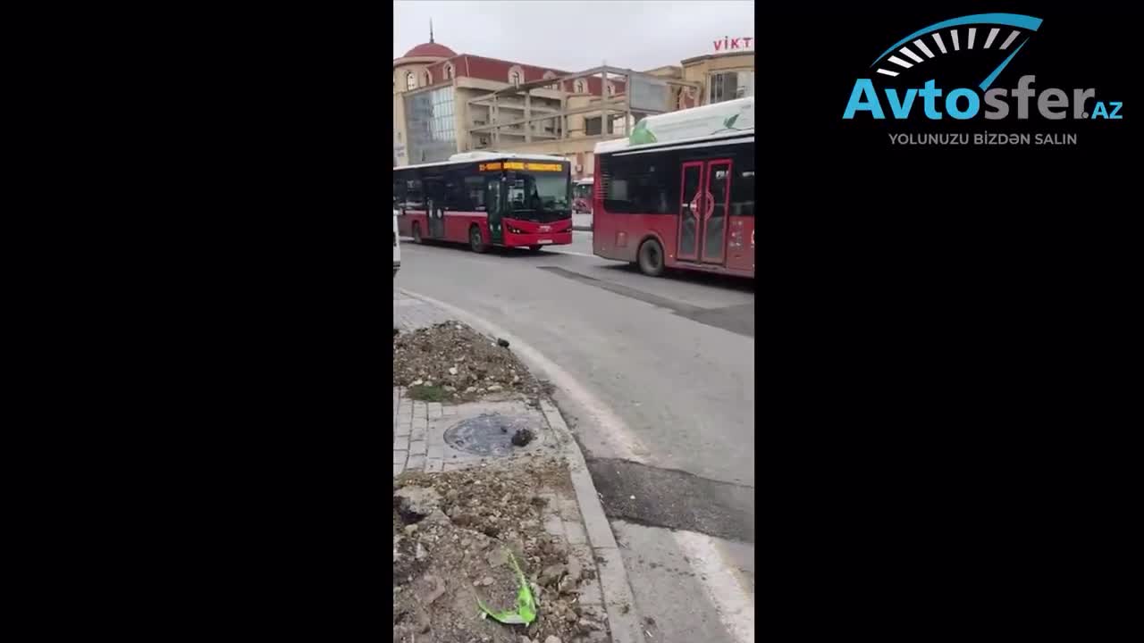 Aparılan təmir işləri dəhşətli tıxaca səbəb olub