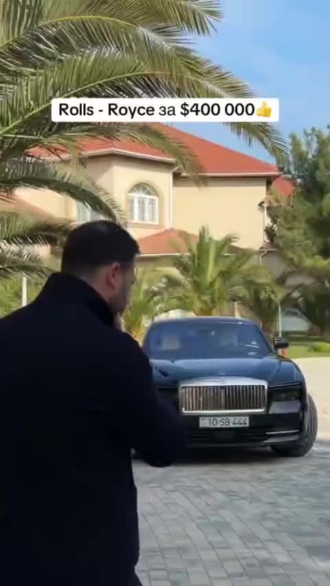 Emin Ağalarov lüks avtomobilini satışa çıxarır