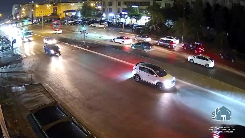 Avtomobili vurdu, sonra isə...